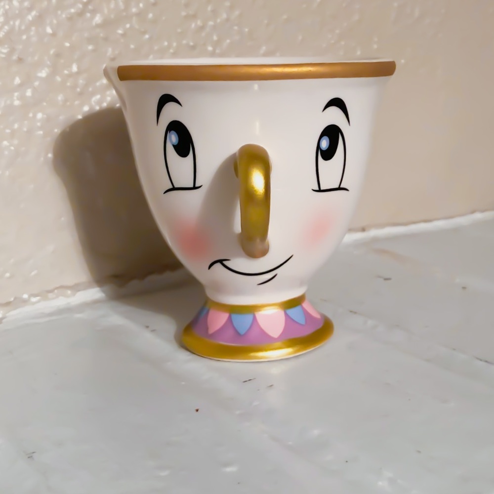 DISNEY “Chip” Cup ☕️